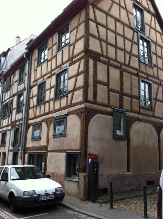 Appartements Au-Dessus Du... Strasbourg Exterior foto